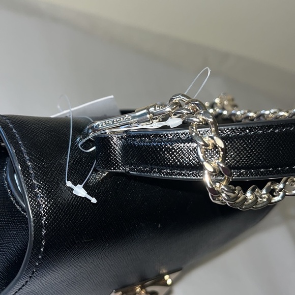 Kate spade, small black handle bag with removable gold crossbody chain, new - Picture 5 of 12